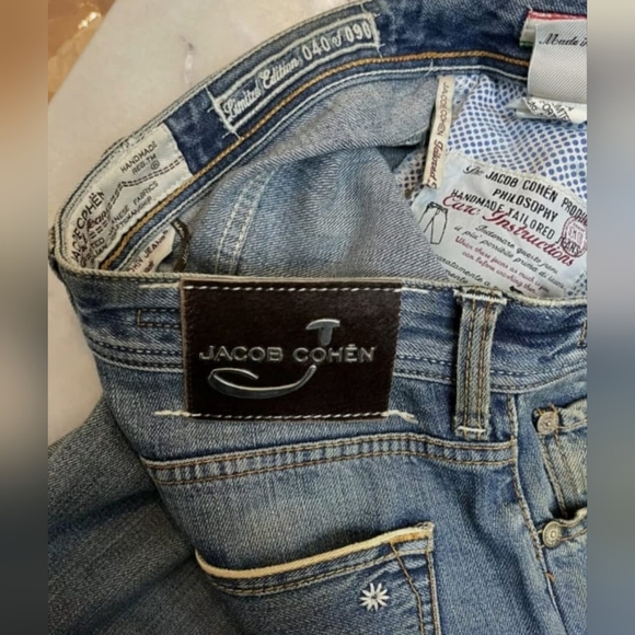 Jacob Cohen limited edition jeans size 34 - Picture 7 of 7